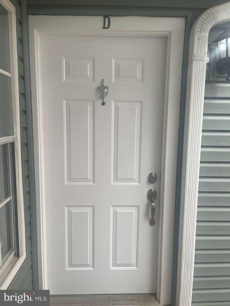 8607 BEEKMAN PL #7D, ALEXANDRIA, Virginia 22309, 2 Bedrooms Bedrooms, ,2 BathroomsBathrooms,Residential,For sale,8607 BEEKMAN PL #7D,VAFX2280808 MLS # VAFX2280808