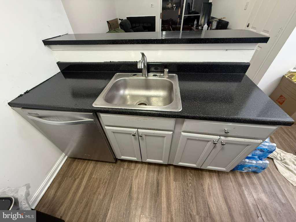 8607 BEEKMAN PL #7D, ALEXANDRIA, Virginia 22309, 2 Bedrooms Bedrooms, ,2 BathroomsBathrooms,Residential,For sale,8607 BEEKMAN PL #7D,VAFX2280808 MLS # VAFX2280808