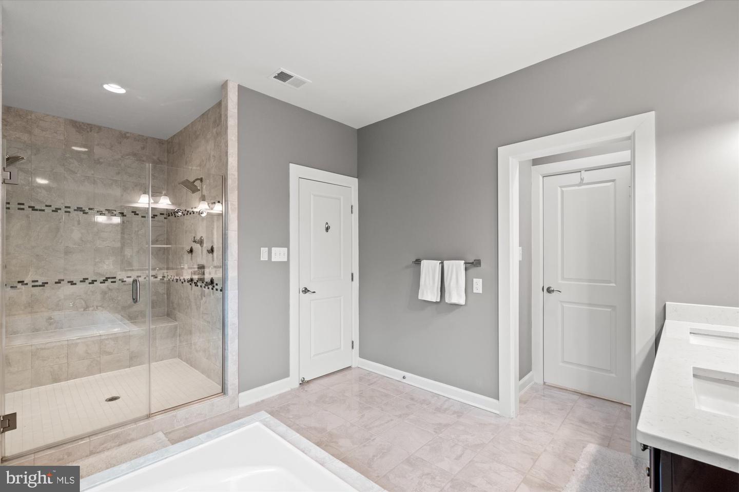 9091 BEAR BRANCH PL, FAIRFAX, Virginia 22031, 5 Bedrooms Bedrooms, ,5 BathroomsBathrooms,Residential,For sale,9091 BEAR BRANCH PL,VAFX2280810 MLS # VAFX2280810