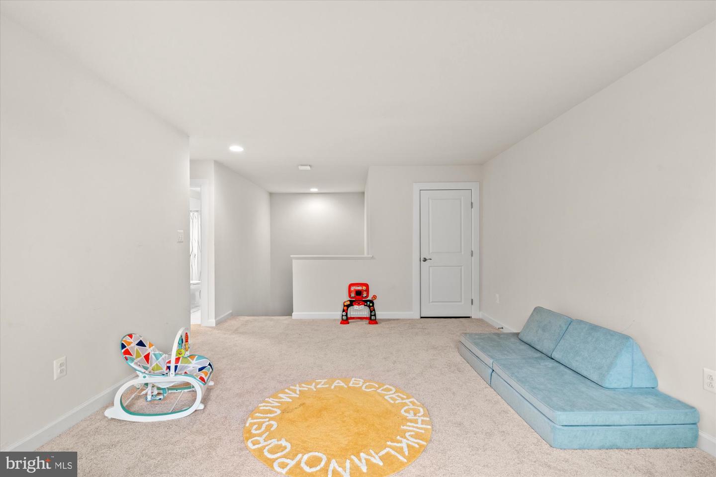 9091 BEAR BRANCH PL, FAIRFAX, Virginia 22031, 5 Bedrooms Bedrooms, ,5 BathroomsBathrooms,Residential,For sale,9091 BEAR BRANCH PL,VAFX2280810 MLS # VAFX2280810