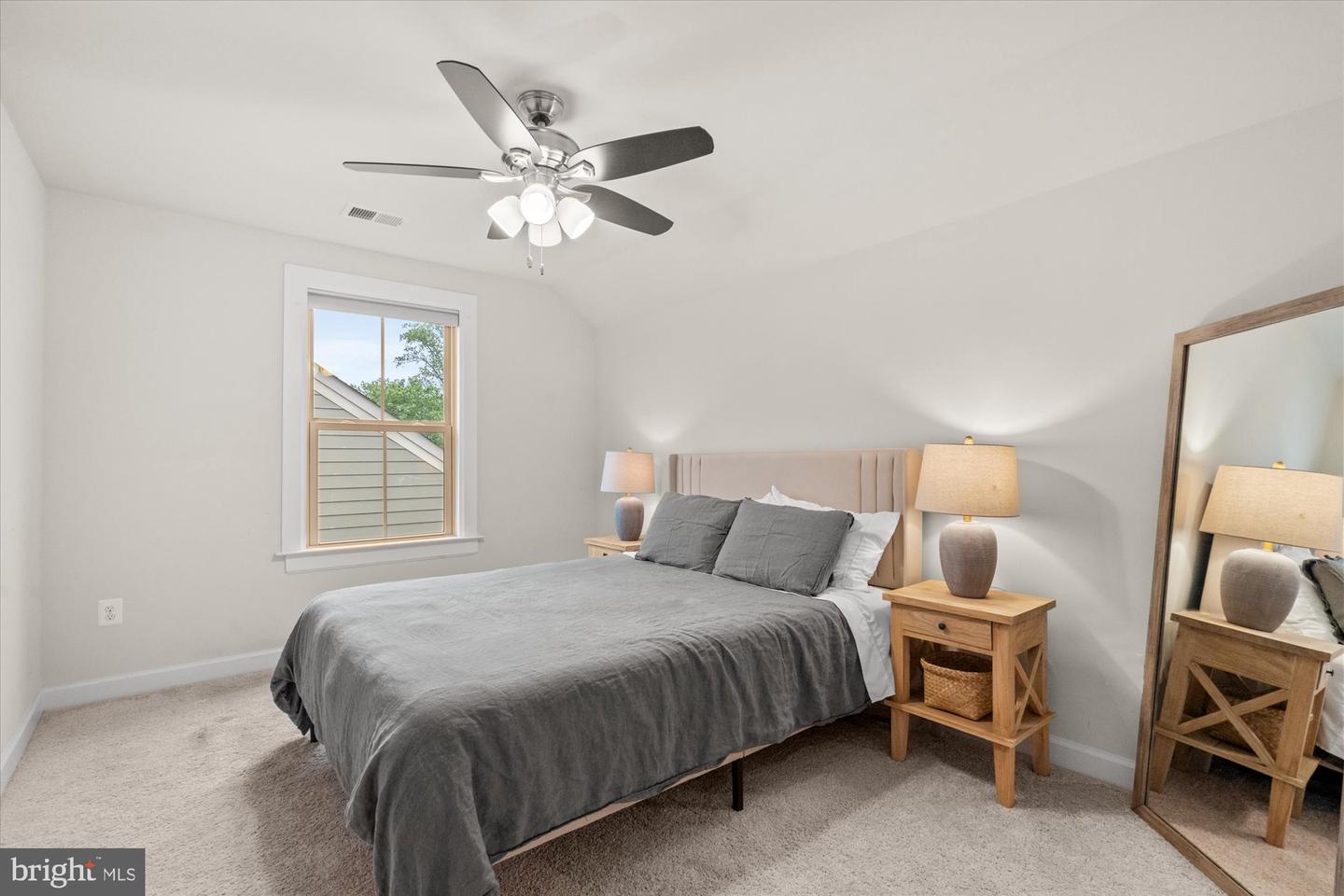 9091 BEAR BRANCH PL, FAIRFAX, Virginia 22031, 5 Bedrooms Bedrooms, ,5 BathroomsBathrooms,Residential,For sale,9091 BEAR BRANCH PL,VAFX2280810 MLS # VAFX2280810