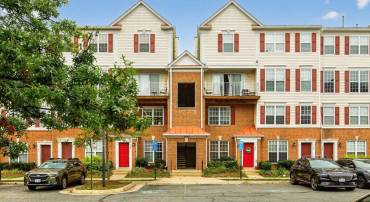 2492 QUICK ST #103, HERNDON, Virginia 20171, 2 Bedrooms Bedrooms, 11 Rooms Rooms,2 BathroomsBathrooms,Residential,For sale,2492 QUICK ST #103,VAFX2280822 MLS # VAFX2280822