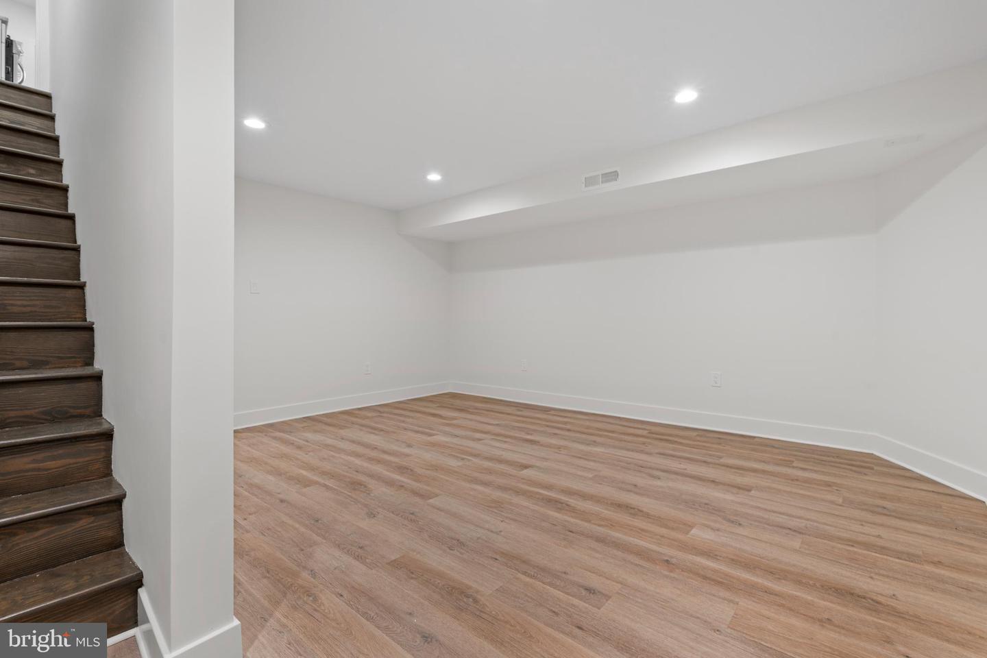 38 CRITTENDEN ST NE, WASHINGTON, District Of Columbia 20011, 3 Bedrooms Bedrooms, ,2 BathroomsBathrooms,Residential,For sale,38 CRITTENDEN ST NE,DCDC2233268 MLS # DCDC2233268