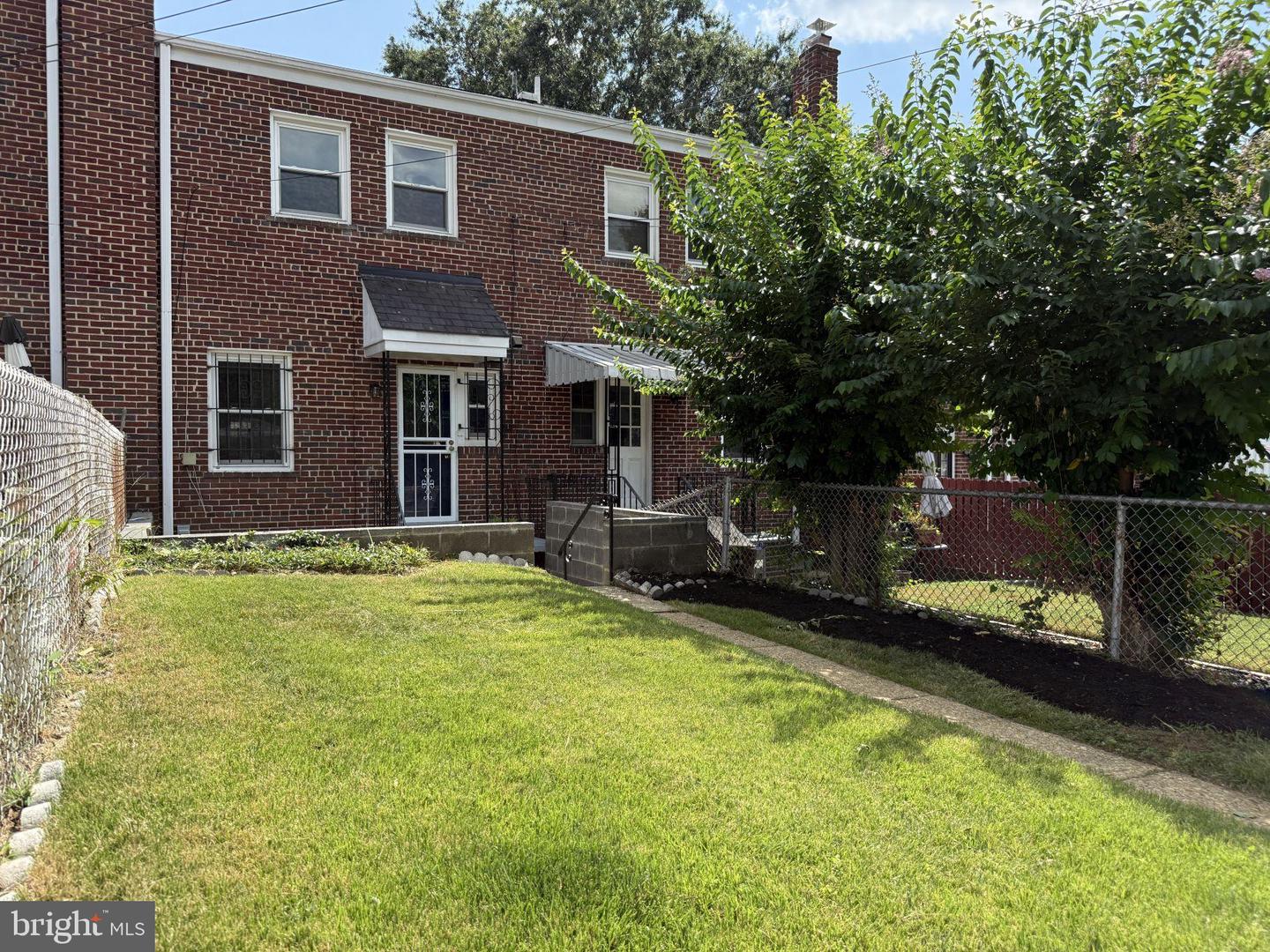 38 CRITTENDEN ST NE, WASHINGTON, District Of Columbia 20011, 3 Bedrooms Bedrooms, ,2 BathroomsBathrooms,Residential,For sale,38 CRITTENDEN ST NE,DCDC2233268 MLS # DCDC2233268
