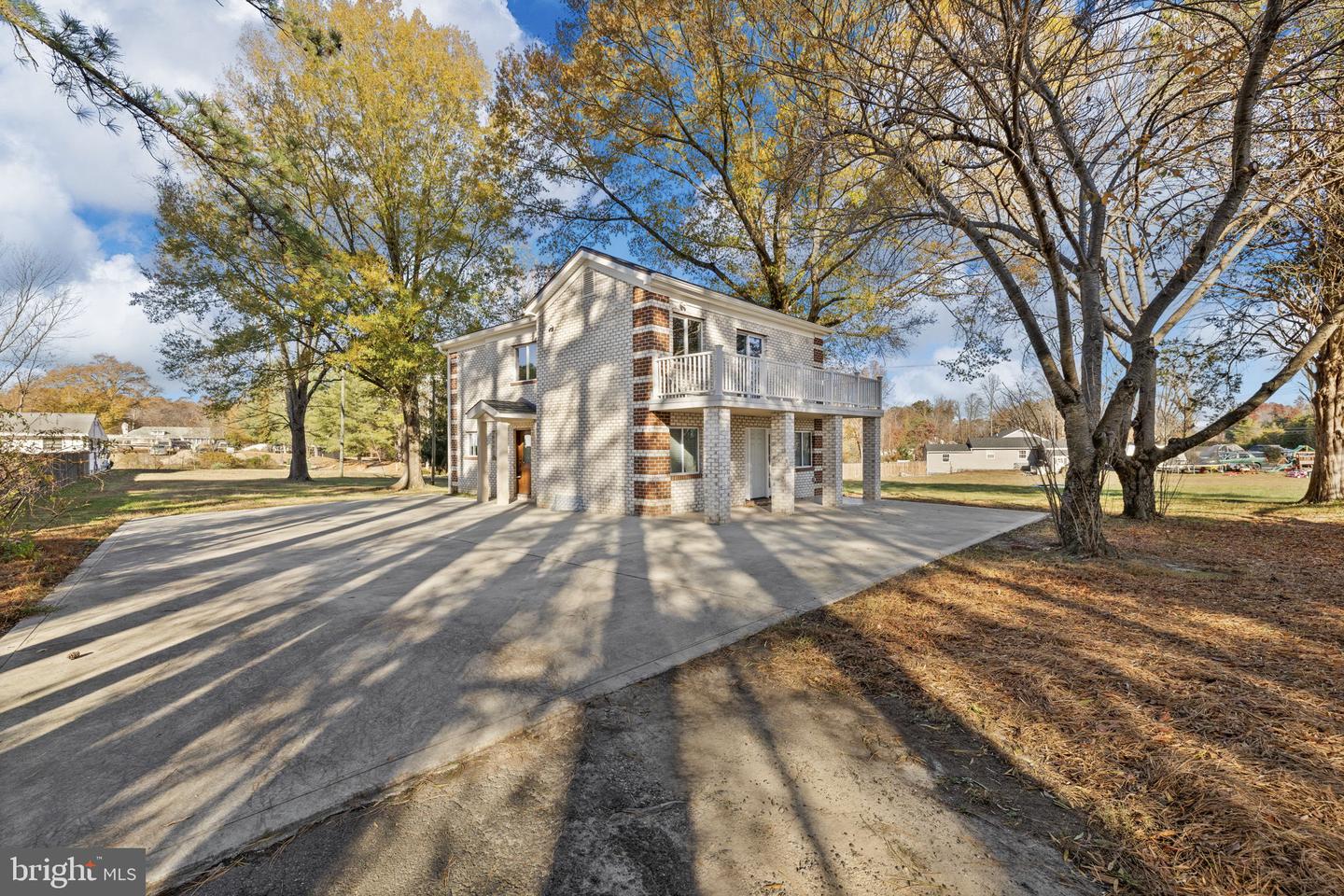 44 RAVENWOOD DR, FREDERICKSBURG, Virginia 22406, 3 Bedrooms Bedrooms, 12 Rooms Rooms,3 BathroomsBathrooms,Residential,For sale,44 RAVENWOOD DR,VAST2044490 MLS # VAST2044490