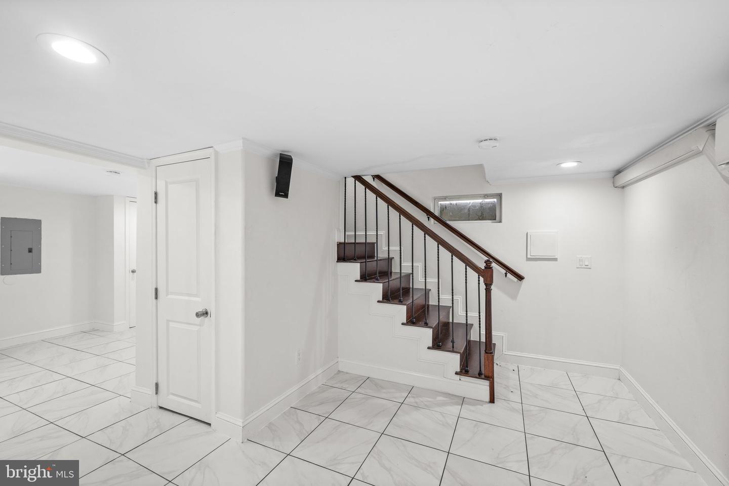 44 RAVENWOOD DR, FREDERICKSBURG, Virginia 22406, 3 Bedrooms Bedrooms, 12 Rooms Rooms,3 BathroomsBathrooms,Residential,For sale,44 RAVENWOOD DR,VAST2044490 MLS # VAST2044490