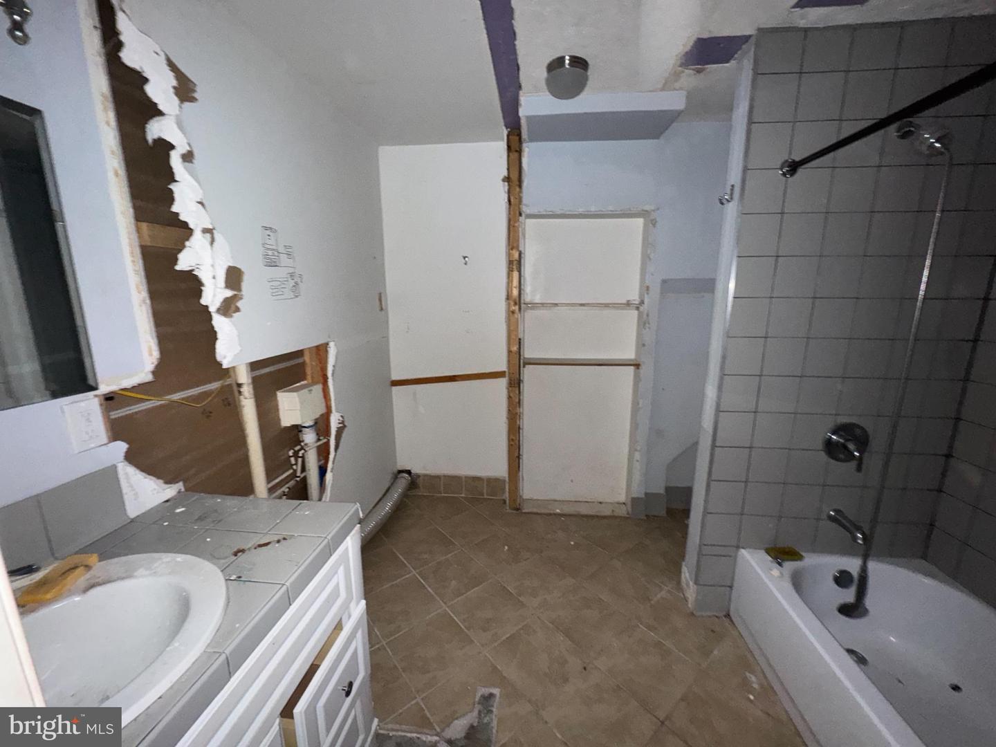 29 MARWOOD DR, PALMYRA, Virginia 22963, 3 Bedrooms Bedrooms, ,2 BathroomsBathrooms,Residential,For sale,29 MARWOOD DR,VAFN2000548 MLS # VAFN2000548 29 MARWOOD DR, PALMYRA, Virginia 22963, 3 Bedrooms Bedrooms, ,2 BathroomsBathrooms,Residential,For sale,29 MARWOOD DR,VAFN2000548 MLS # VAFN2000548