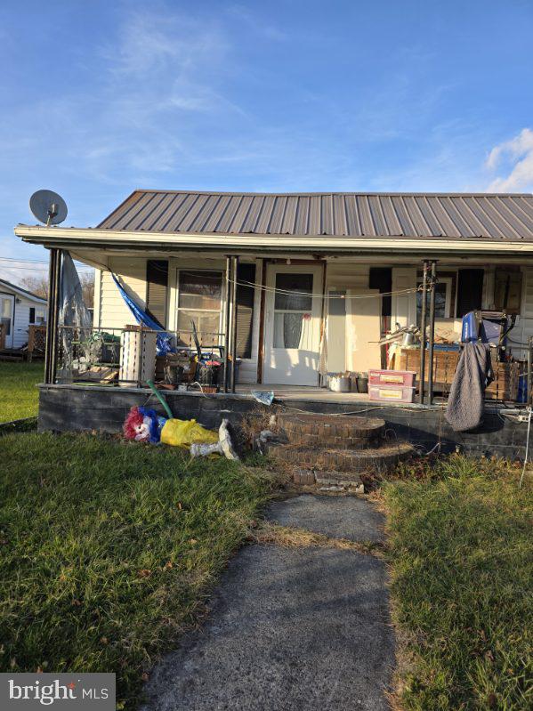 151 HORSESHOE DR, MAX MEADOWS, Virginia 24360, 2 Bedrooms Bedrooms, ,1 BathroomBathrooms,Residential,For sale,151 HORSESHOE DR,VAWY2000018 MLS # VAWY2000018 151 HORSESHOE DR, MAX MEADOWS, Virginia 24360, 2 Bedrooms Bedrooms, ,1 BathroomBathrooms,Residential,For sale,151 HORSESHOE DR,VAWY2000018 MLS # VAWY2000018