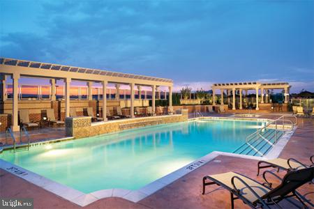 2451 MIDTOWN AVE #921, ALEXANDRIA, Virginia 22303, 1 Bedroom Bedrooms, ,1 BathroomBathrooms,Residential,For sale,2451 MIDTOWN AVE #921,VAFX2280862 MLS # VAFX2280862