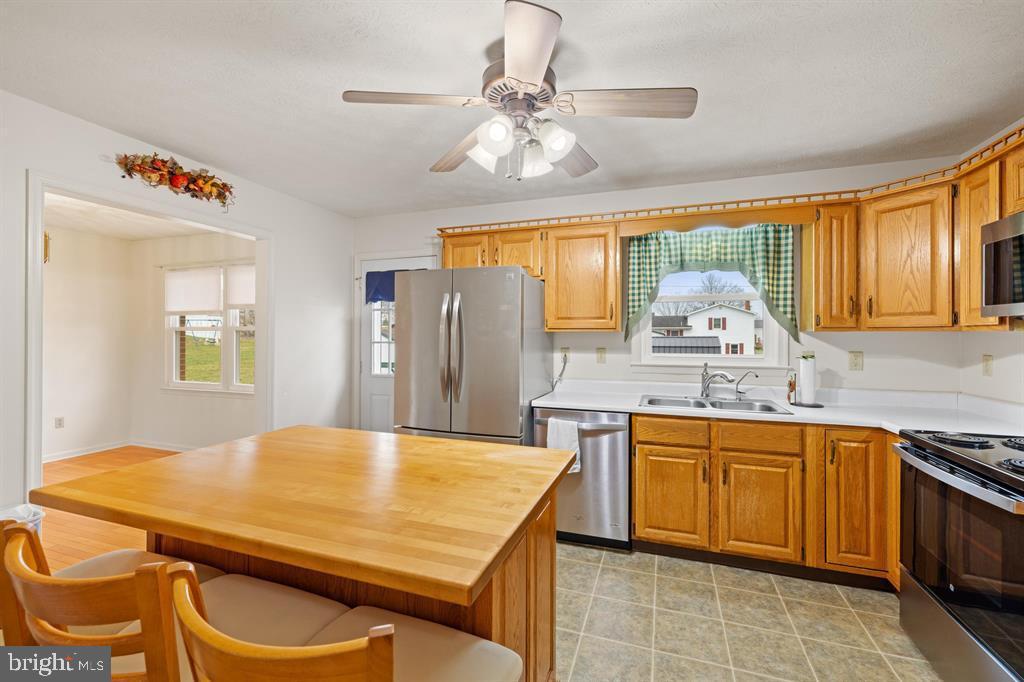 138 FIRST ST, BROADWAY, Virginia 22815, 4 Bedrooms Bedrooms, ,2 BathroomsBathrooms,Residential,For sale,138 FIRST ST,VARO2002758 MLS # VARO2002758 138 FIRST ST, BROADWAY, Virginia 22815, 4 Bedrooms Bedrooms, ,2 BathroomsBathrooms,Residential,For sale,138 FIRST ST,VARO2002758 MLS # VARO2002758