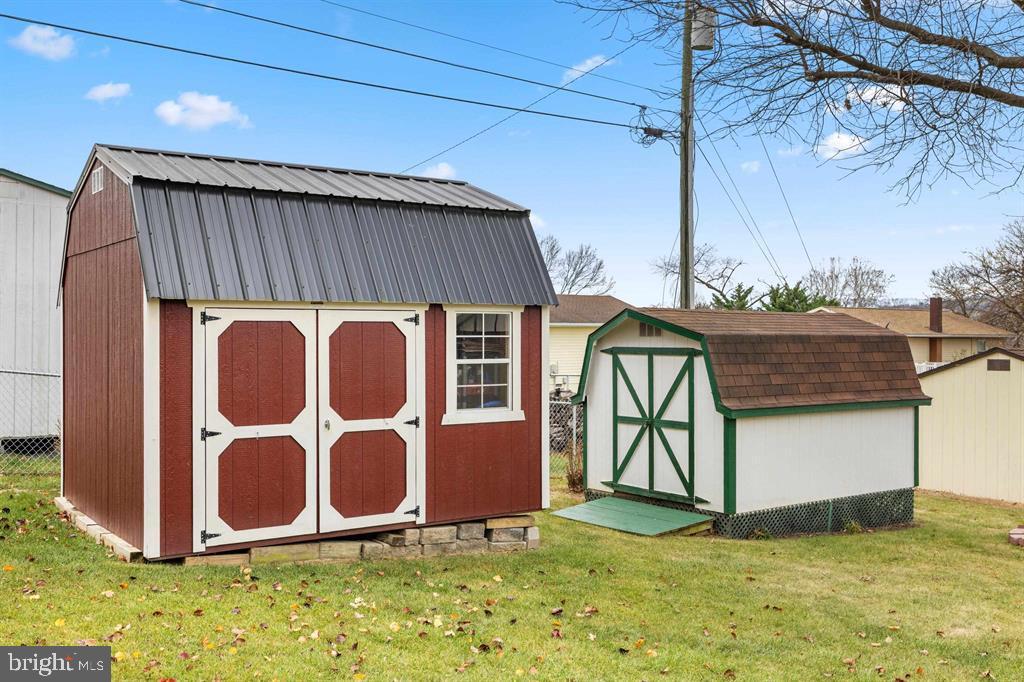 138 FIRST ST, BROADWAY, Virginia 22815, 4 Bedrooms Bedrooms, ,2 BathroomsBathrooms,Residential,For sale,138 FIRST ST,VARO2002758 MLS # VARO2002758 138 FIRST ST, BROADWAY, Virginia 22815, 4 Bedrooms Bedrooms, ,2 BathroomsBathrooms,Residential,For sale,138 FIRST ST,VARO2002758 MLS # VARO2002758