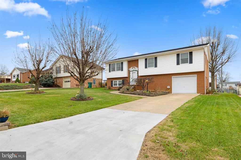 138 FIRST ST, BROADWAY, Virginia 22815, 4 Bedrooms Bedrooms, ,2 BathroomsBathrooms,Residential,For sale,138 FIRST ST,VARO2002758 MLS # VARO2002758 138 FIRST ST, BROADWAY, Virginia 22815, 4 Bedrooms Bedrooms, ,2 BathroomsBathrooms,Residential,For sale,138 FIRST ST,VARO2002758 MLS # VARO2002758