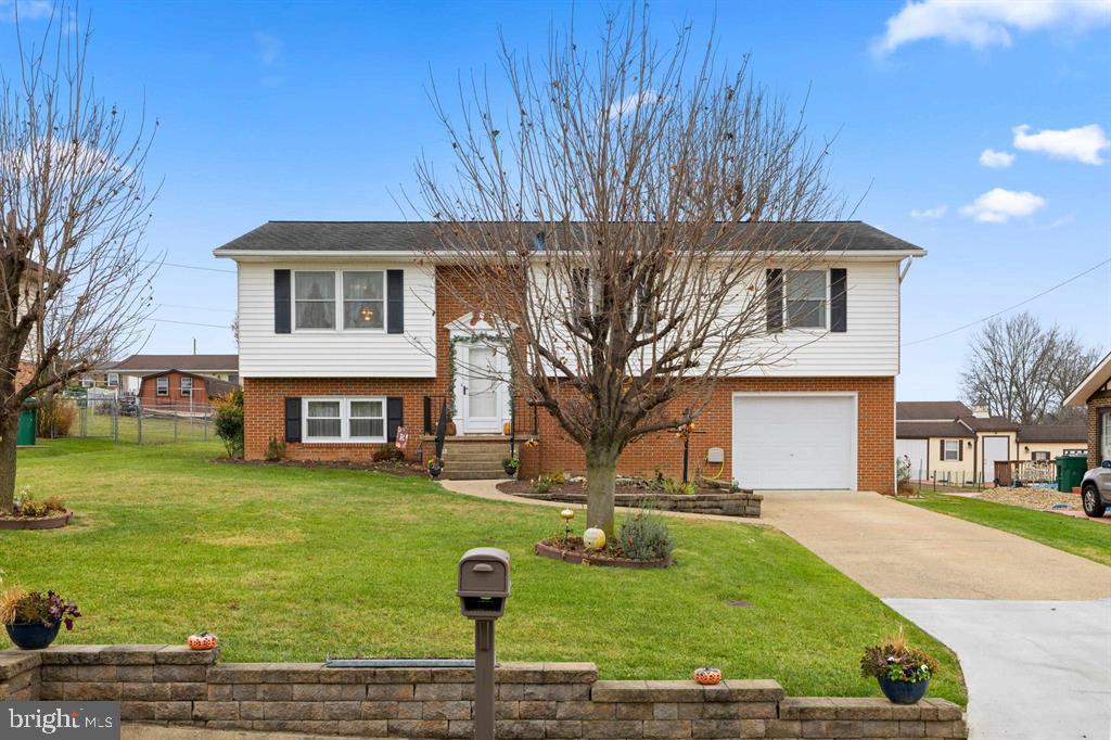 138 FIRST ST, BROADWAY, Virginia 22815, 4 Bedrooms Bedrooms, ,2 BathroomsBathrooms,Residential,For sale,138 FIRST ST,VARO2002758 MLS # VARO2002758 138 FIRST ST, BROADWAY, Virginia 22815, 4 Bedrooms Bedrooms, ,2 BathroomsBathrooms,Residential,For sale,138 FIRST ST,VARO2002758 MLS # VARO2002758