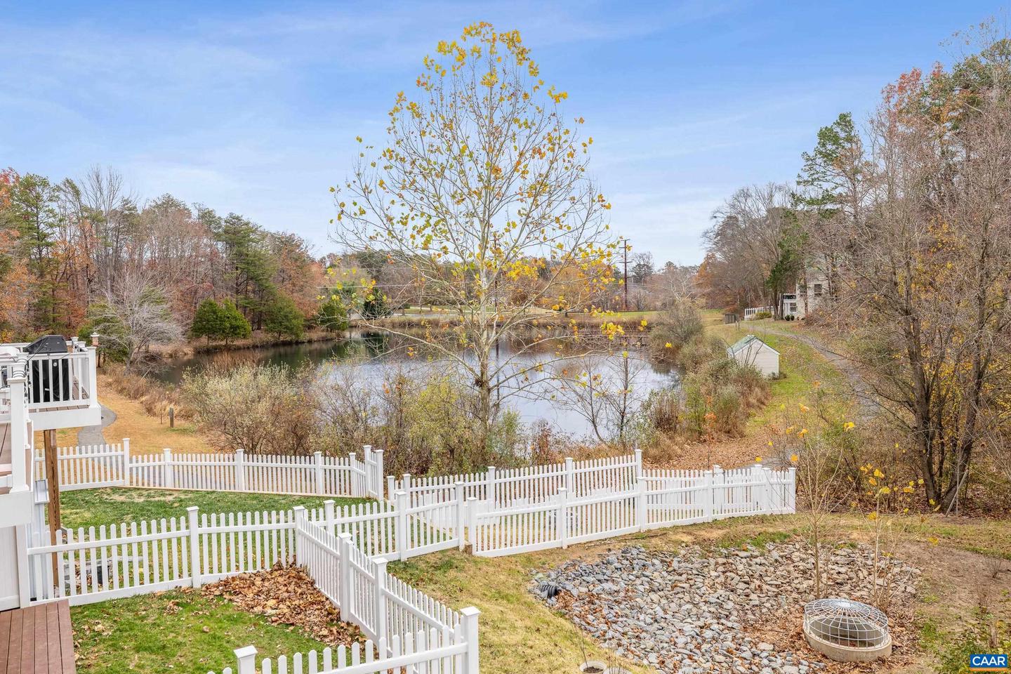 1946 LOIS LN, CHARLOTTESVILLE, Virginia 22911, 3 Bedrooms Bedrooms, ,3 BathroomsBathrooms,Residential,For sale,1946 LOIS LN,671530 MLS # 671530 1946 LOIS LN, CHARLOTTESVILLE, Virginia 22911, 3 Bedrooms Bedrooms, ,3 BathroomsBathrooms,Residential,For sale,1946 LOIS LN,671530 MLS # 671530