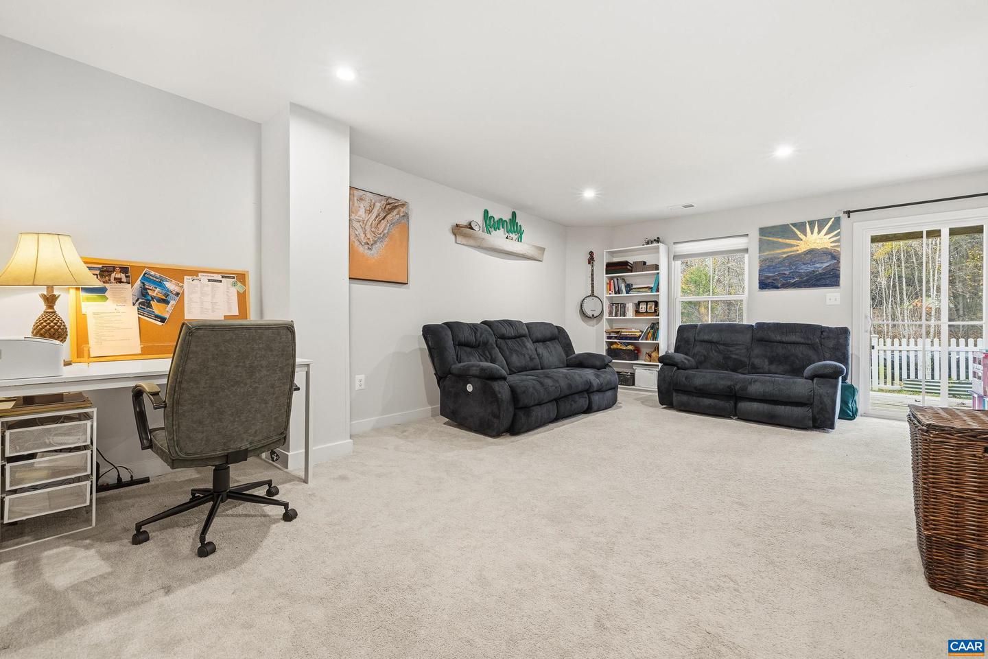 1946 LOIS LN, CHARLOTTESVILLE, Virginia 22911, 3 Bedrooms Bedrooms, ,3 BathroomsBathrooms,Residential,For sale,1946 LOIS LN,671530 MLS # 671530 1946 LOIS LN, CHARLOTTESVILLE, Virginia 22911, 3 Bedrooms Bedrooms, ,3 BathroomsBathrooms,Residential,For sale,1946 LOIS LN,671530 MLS # 671530