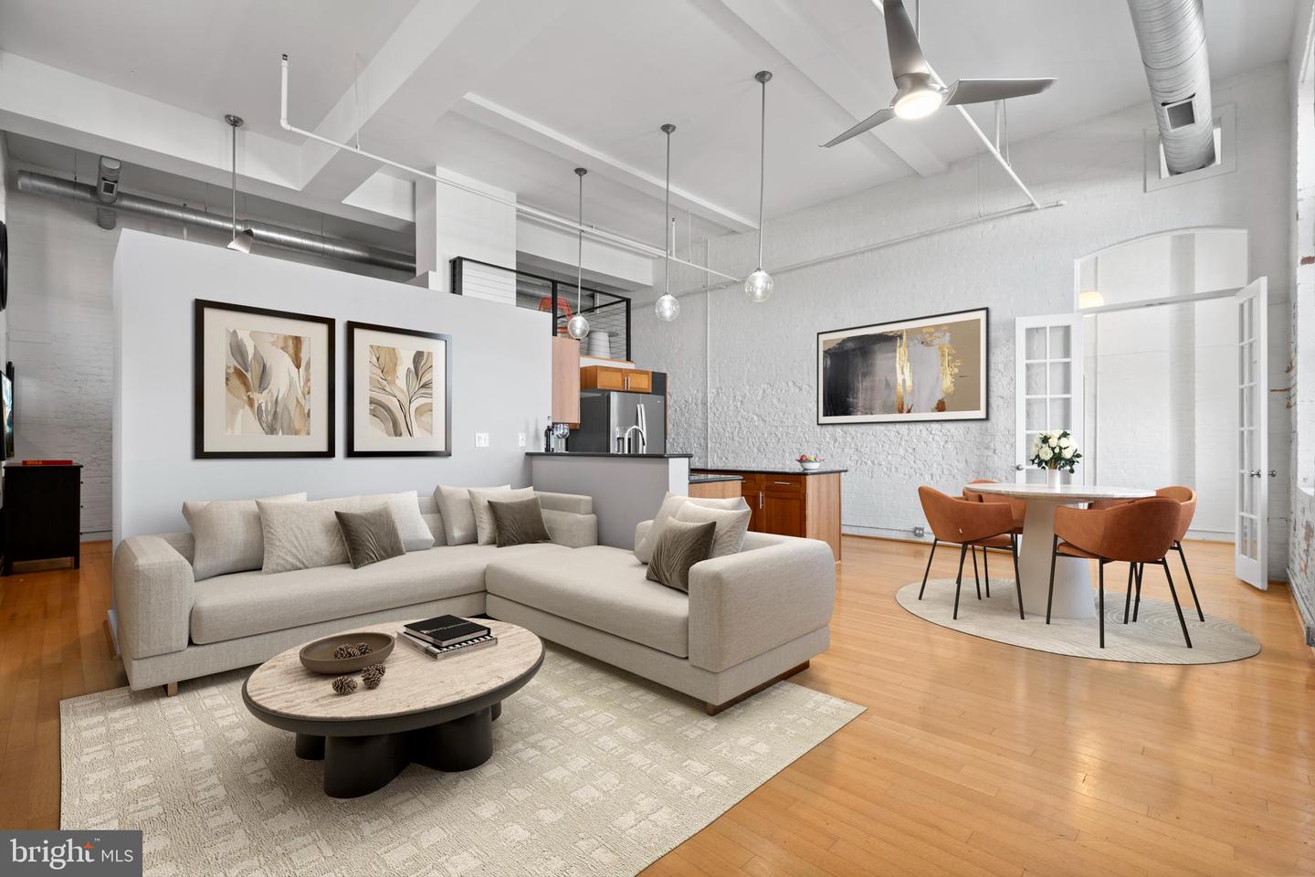 440 12TH ST NE #210, WASHINGTON, District Of Columbia 20002, 2 Bedrooms Bedrooms, ,1 BathroomBathrooms,Residential,For sale,440 12TH ST NE #210,DCDC2233322 MLS # DCDC2233322