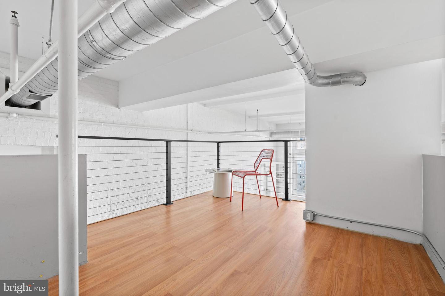 440 12TH ST NE #210, WASHINGTON, District Of Columbia 20002, 2 Bedrooms Bedrooms, ,1 BathroomBathrooms,Residential,For sale,440 12TH ST NE #210,DCDC2233322 MLS # DCDC2233322