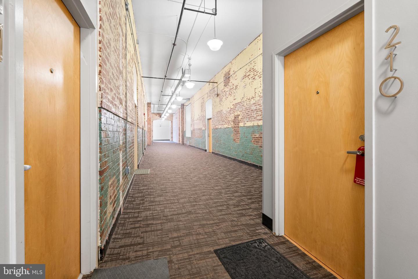 440 12TH ST NE #210, WASHINGTON, District Of Columbia 20002, 2 Bedrooms Bedrooms, ,1 BathroomBathrooms,Residential,For sale,440 12TH ST NE #210,DCDC2233322 MLS # DCDC2233322