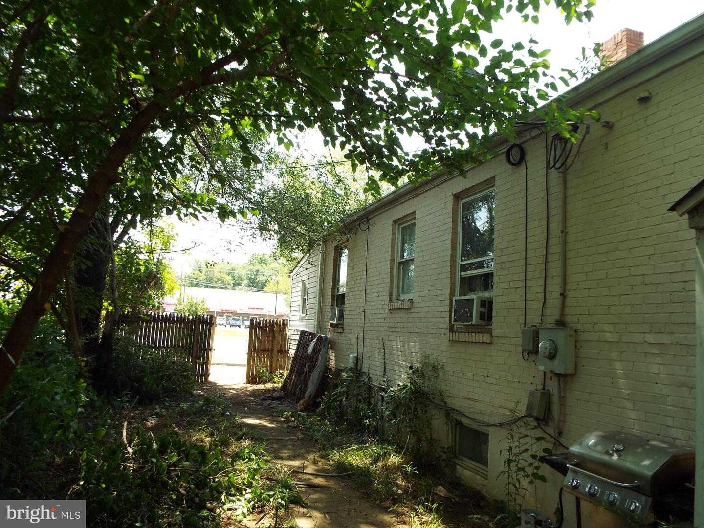 360 CLOUD ST, FRONT ROYAL, Virginia 22630, 4 Bedrooms Bedrooms, ,2 BathroomsBathrooms,Residential,For sale,360 CLOUD ST,VAWR2012866 MLS # VAWR2012866