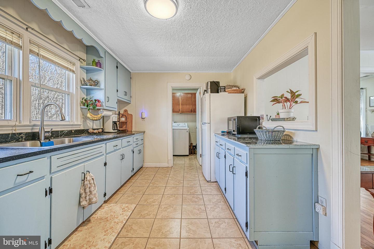 589 THREE CHOPT RD, KENTS STORE, Virginia 23084, 3 Bedrooms Bedrooms, ,2 BathroomsBathrooms,Residential,For sale,589 THREE CHOPT RD,VAFN2000550 MLS # VAFN2000550