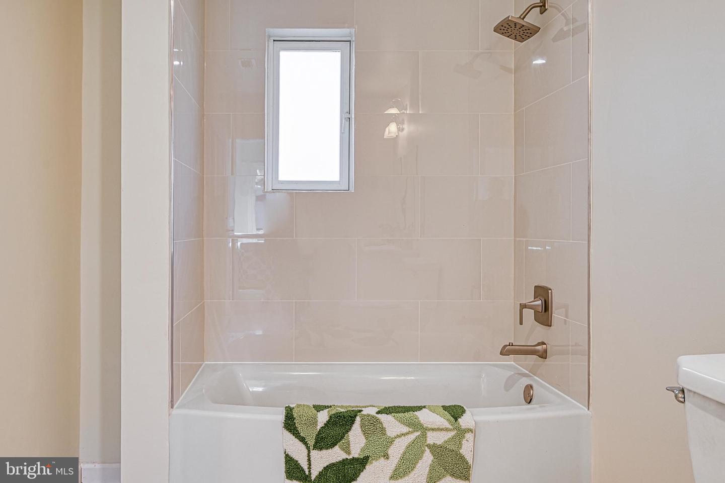 589 THREE CHOPT RD, KENTS STORE, Virginia 23084, 3 Bedrooms Bedrooms, ,2 BathroomsBathrooms,Residential,For sale,589 THREE CHOPT RD,VAFN2000550 MLS # VAFN2000550