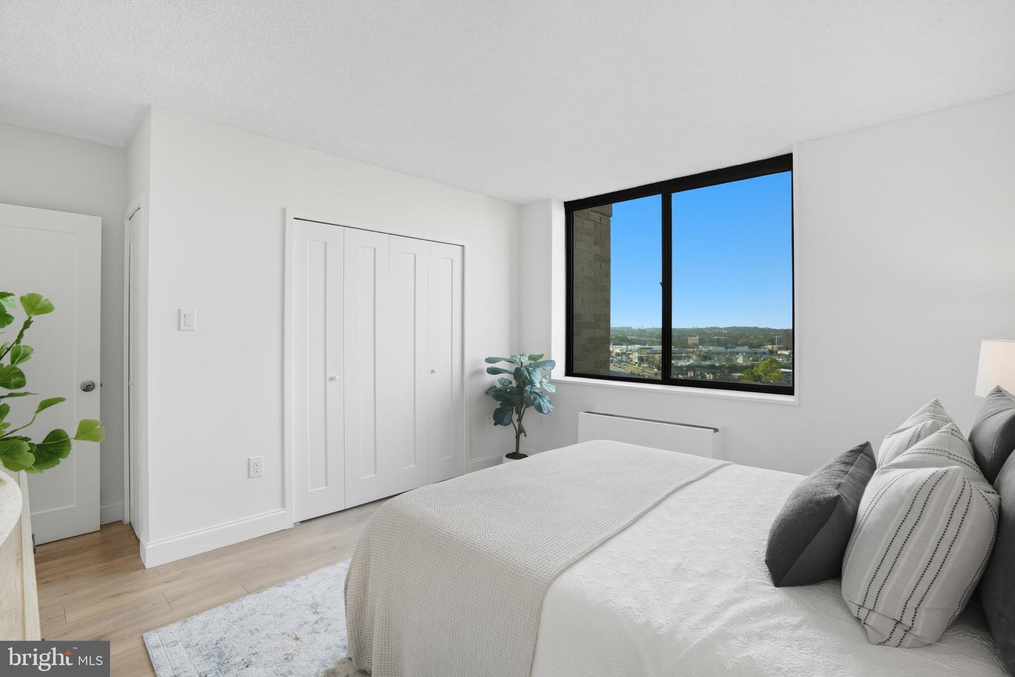 3701 S GEORGE MASON DR #1510N, FALLS CHURCH, Virginia 22041, 1 Bedroom Bedrooms, ,1 BathroomBathrooms,Residential,For sale,3701 S GEORGE MASON DR #1510N,VAFX2280910 MLS # VAFX2280910