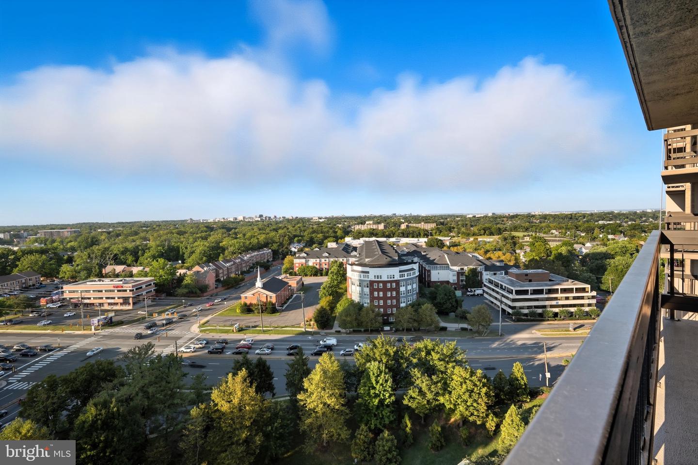 3701 S GEORGE MASON DR #1510N, FALLS CHURCH, Virginia 22041, 1 Bedroom Bedrooms, ,1 BathroomBathrooms,Residential,For sale,3701 S GEORGE MASON DR #1510N,VAFX2280910 MLS # VAFX2280910