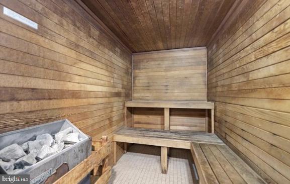 3701 S GEORGE MASON DR #1510N, FALLS CHURCH, Virginia 22041, 1 Bedroom Bedrooms, ,1 BathroomBathrooms,Residential,For sale,3701 S GEORGE MASON DR #1510N,VAFX2280910 MLS # VAFX2280910