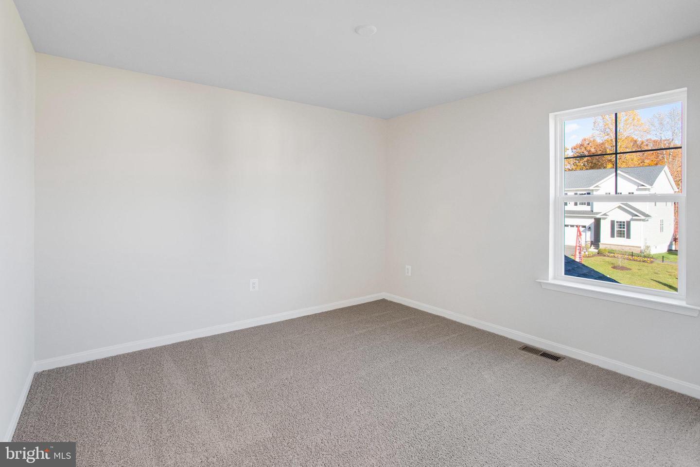 2812 WHITE TAIL DR, LOCUST GROVE, Virginia 22508, 3 Bedrooms Bedrooms, ,2 BathroomsBathrooms,Residential,For sale,2812 WHITE TAIL DR,VAOR2012876 MLS # VAOR2012876 2812 WHITE TAIL DR, LOCUST GROVE, Virginia 22508, 3 Bedrooms Bedrooms, ,2 BathroomsBathrooms,Residential,For sale,2812 WHITE TAIL DR,VAOR2012876 MLS # VAOR2012876