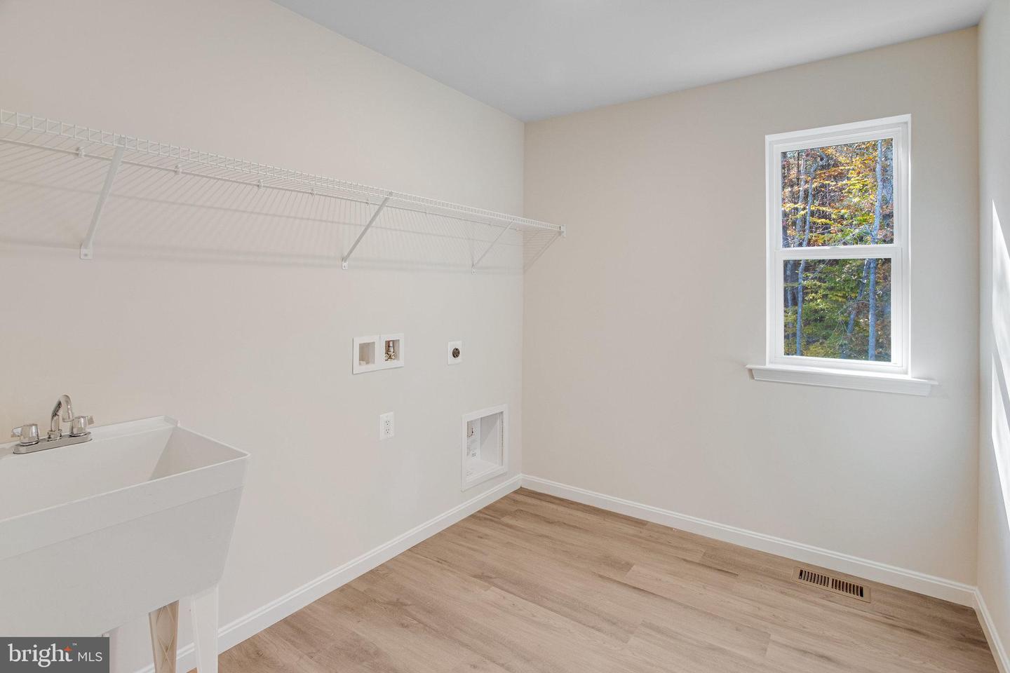 2812 WHITE TAIL DR, LOCUST GROVE, Virginia 22508, 3 Bedrooms Bedrooms, ,2 BathroomsBathrooms,Residential,For sale,2812 WHITE TAIL DR,VAOR2012876 MLS # VAOR2012876 2812 WHITE TAIL DR, LOCUST GROVE, Virginia 22508, 3 Bedrooms Bedrooms, ,2 BathroomsBathrooms,Residential,For sale,2812 WHITE TAIL DR,VAOR2012876 MLS # VAOR2012876