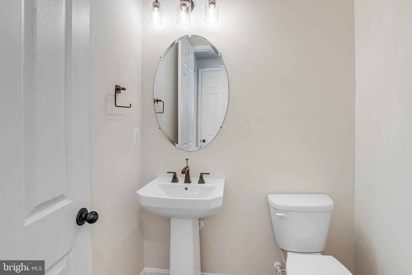 2812 WHITE TAIL DR, LOCUST GROVE, Virginia 22508, 3 Bedrooms Bedrooms, ,2 BathroomsBathrooms,Residential,For sale,2812 WHITE TAIL DR,VAOR2012876 MLS # VAOR2012876 2812 WHITE TAIL DR, LOCUST GROVE, Virginia 22508, 3 Bedrooms Bedrooms, ,2 BathroomsBathrooms,Residential,For sale,2812 WHITE TAIL DR,VAOR2012876 MLS # VAOR2012876