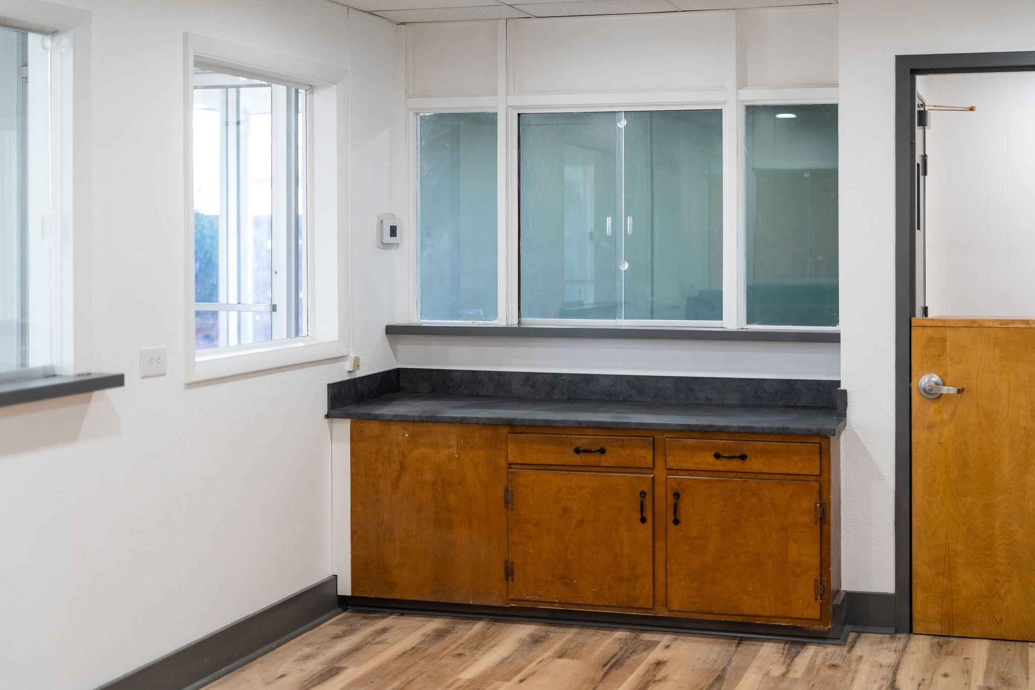 1305 13TH ST, WAYNESBORO, Virginia 22980, ,Commercial,1305 13TH ST,671539 MLS # 671539