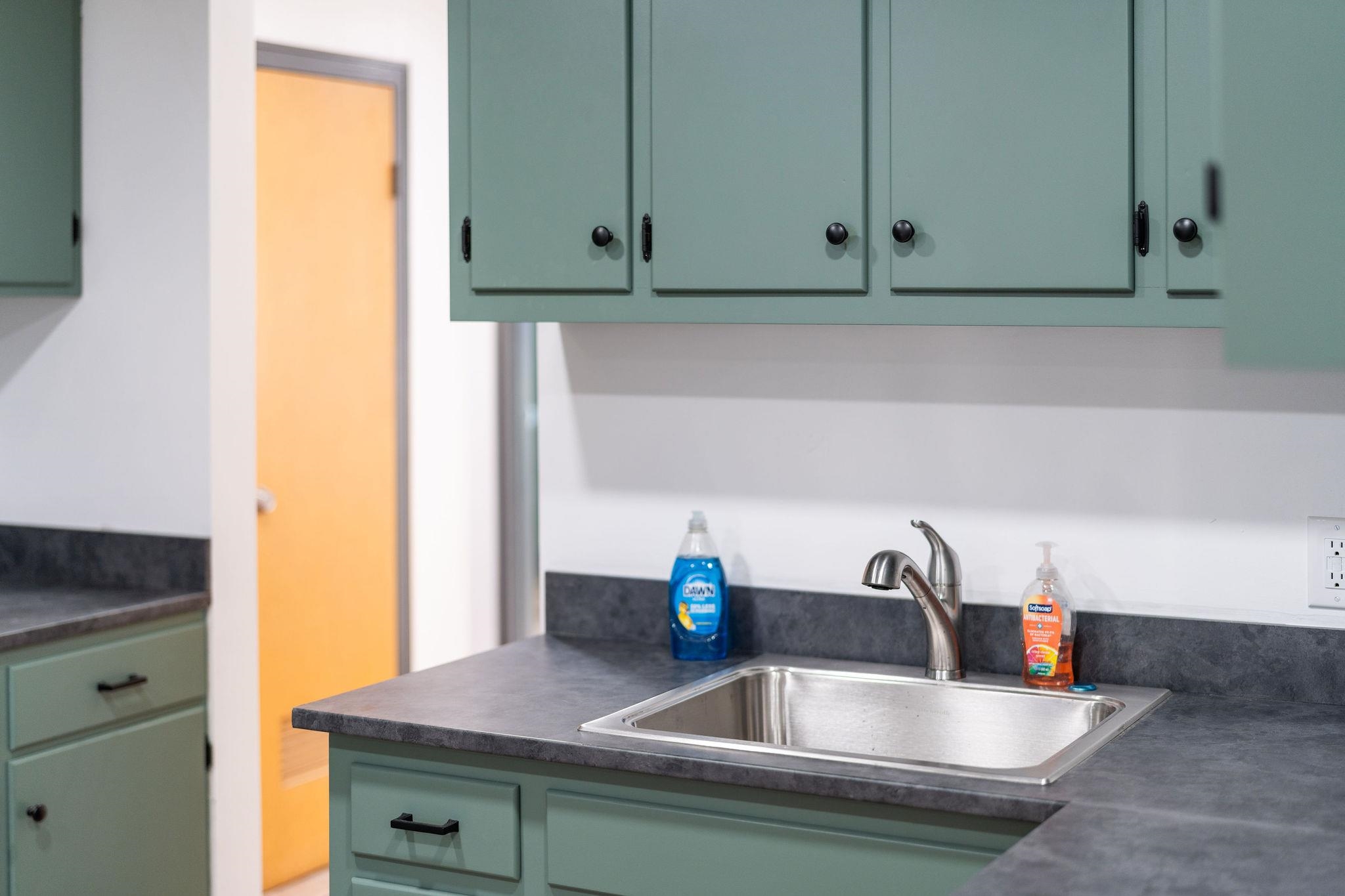 1305 13TH ST, WAYNESBORO, Virginia 22980, ,Commercial,1305 13TH ST,671539 MLS # 671539