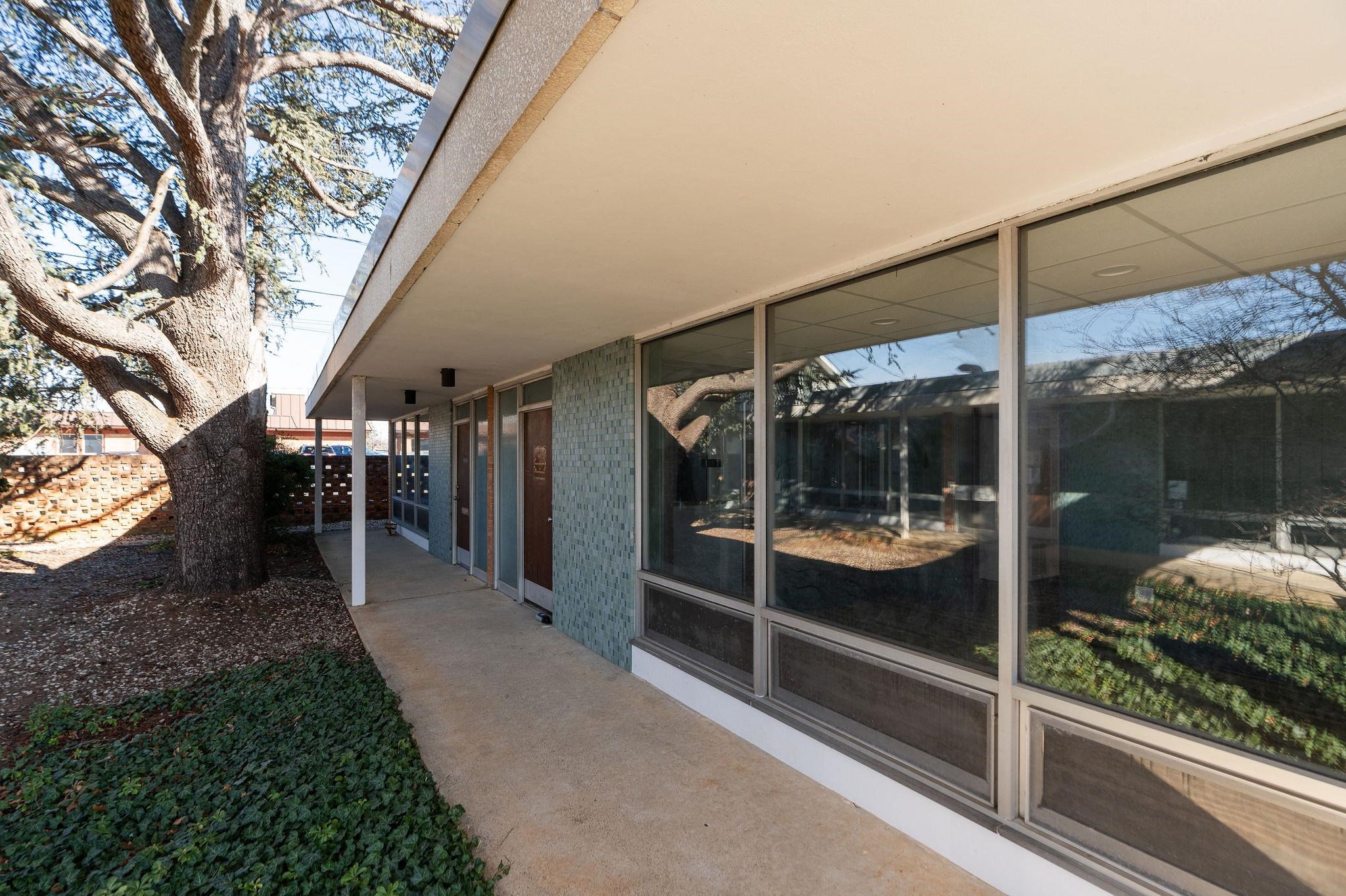 1305 13TH ST, WAYNESBORO, Virginia 22980, ,Commercial,1305 13TH ST,671539 MLS # 671539