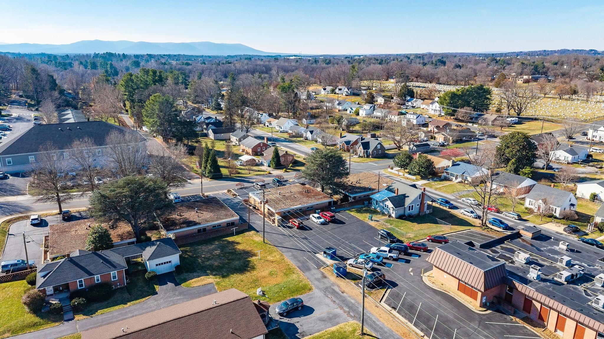 1305 13TH ST, WAYNESBORO, Virginia 22980, ,Commercial,1305 13TH ST,671539 MLS # 671539