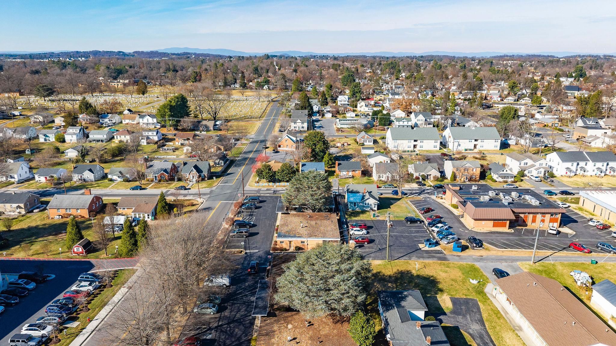 1305 13TH ST, WAYNESBORO, Virginia 22980, ,Commercial,1305 13TH ST,671539 MLS # 671539