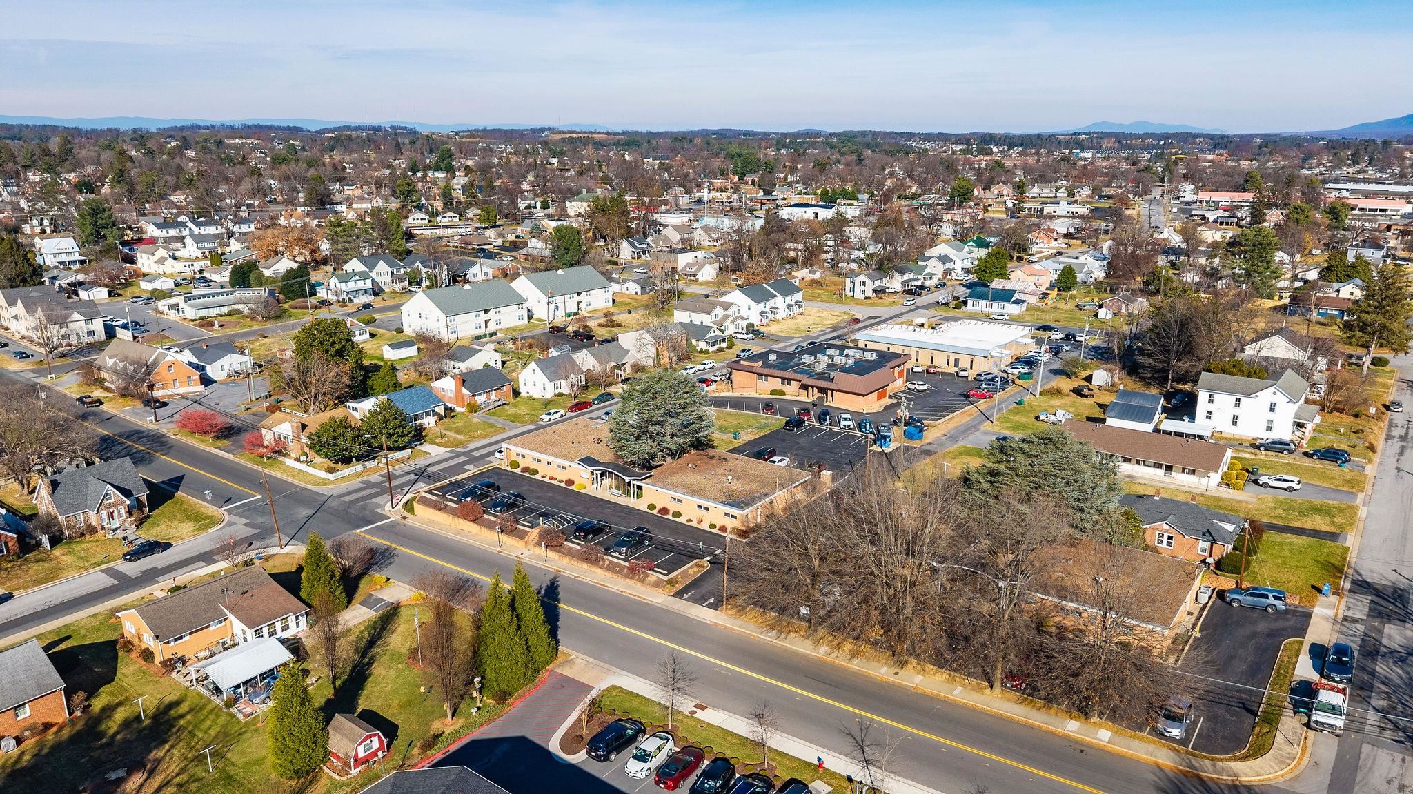 1305 13TH ST, WAYNESBORO, Virginia 22980, ,Commercial,1305 13TH ST,671539 MLS # 671539