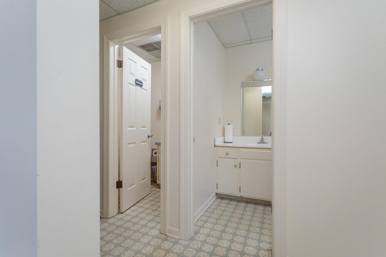 66 W WATER ST, HARRISONBURG, Virginia 22801, ,Commercial,66 W WATER ST,671548 MLS # 671548