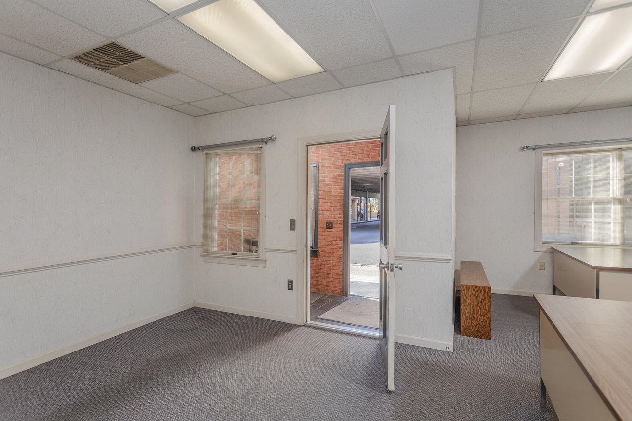 66 W WATER ST, HARRISONBURG, Virginia 22801, ,Commercial,66 W WATER ST,671548 MLS # 671548