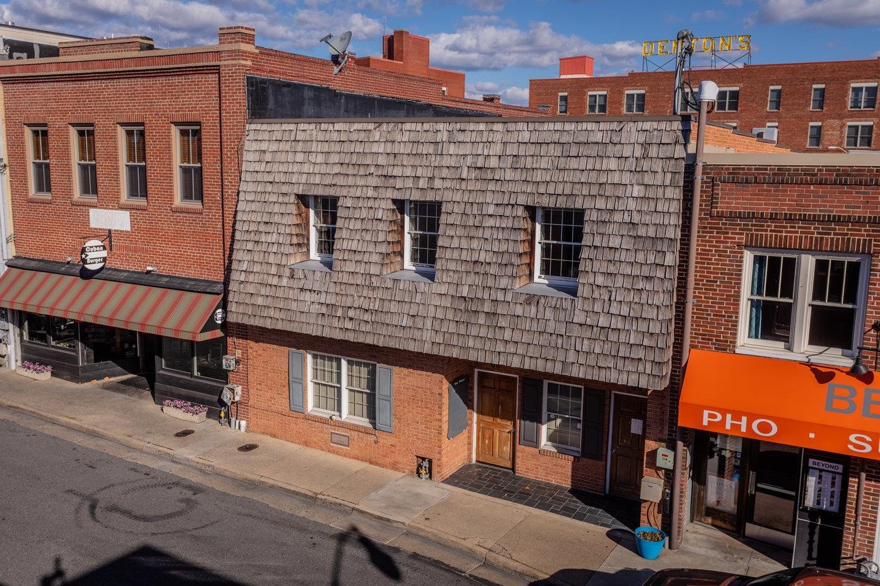 66 W WATER ST, HARRISONBURG, Virginia 22801, ,Commercial,66 W WATER ST,671548 MLS # 671548