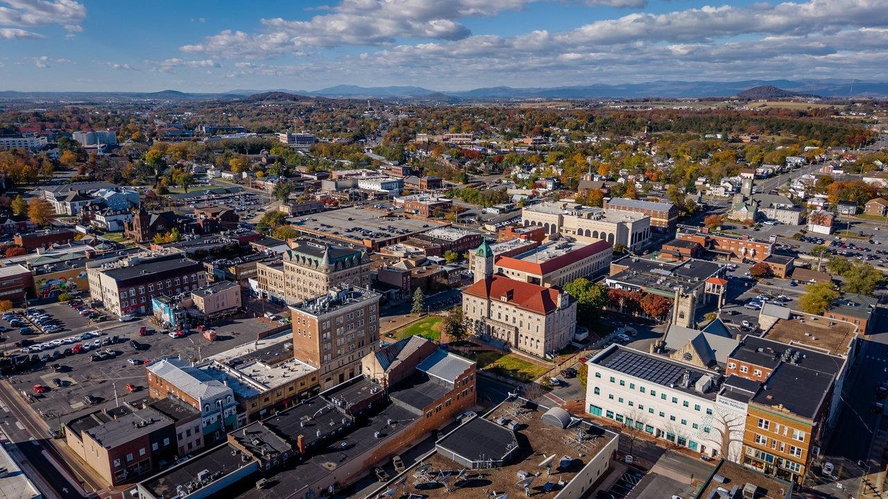 66 W WATER ST, HARRISONBURG, Virginia 22801, ,Commercial,66 W WATER ST,671548 MLS # 671548