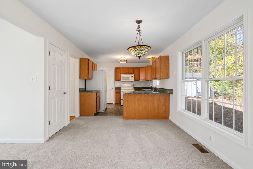 7897 COFFEE POT HL, CATLETT, Virginia, 3 Bedrooms Bedrooms, ,3 BathroomsBathrooms,Residential,7897 COFFEE POT HL,VAFQ2019552 MLS # VAFQ2019552 7897 COFFEE POT HL, CATLETT, Virginia, 3 Bedrooms Bedrooms, ,3 BathroomsBathrooms,Residential,7897 COFFEE POT HL,VAFQ2019552 MLS # VAFQ2019552