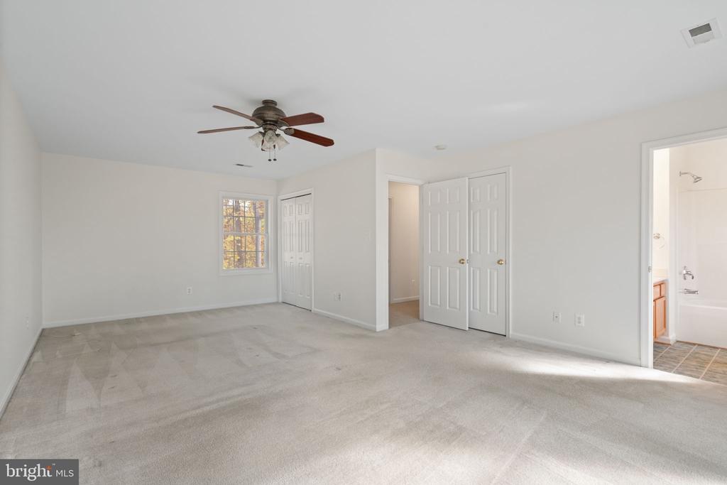 7897 COFFEE POT HL, CATLETT, Virginia, 3 Bedrooms Bedrooms, ,3 BathroomsBathrooms,Residential,7897 COFFEE POT HL,VAFQ2019552 MLS # VAFQ2019552 7897 COFFEE POT HL, CATLETT, Virginia, 3 Bedrooms Bedrooms, ,3 BathroomsBathrooms,Residential,7897 COFFEE POT HL,VAFQ2019552 MLS # VAFQ2019552