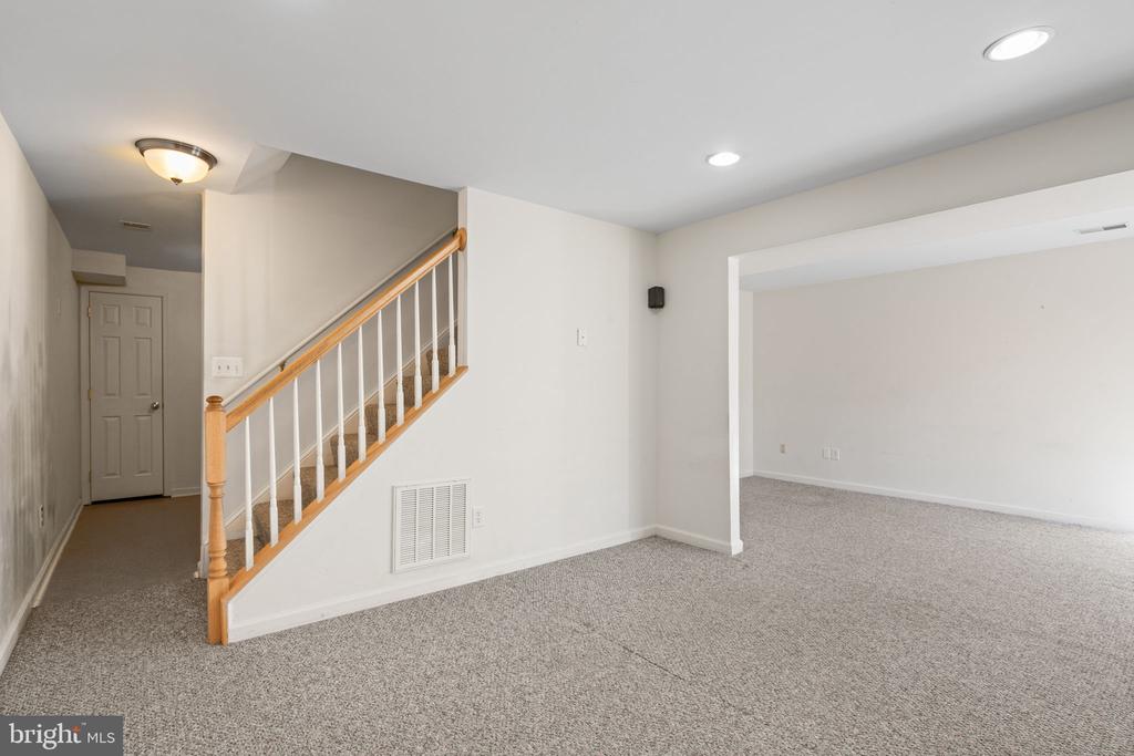 7897 COFFEE POT HL, CATLETT, Virginia, 3 Bedrooms Bedrooms, ,3 BathroomsBathrooms,Residential,7897 COFFEE POT HL,VAFQ2019552 MLS # VAFQ2019552 7897 COFFEE POT HL, CATLETT, Virginia, 3 Bedrooms Bedrooms, ,3 BathroomsBathrooms,Residential,7897 COFFEE POT HL,VAFQ2019552 MLS # VAFQ2019552