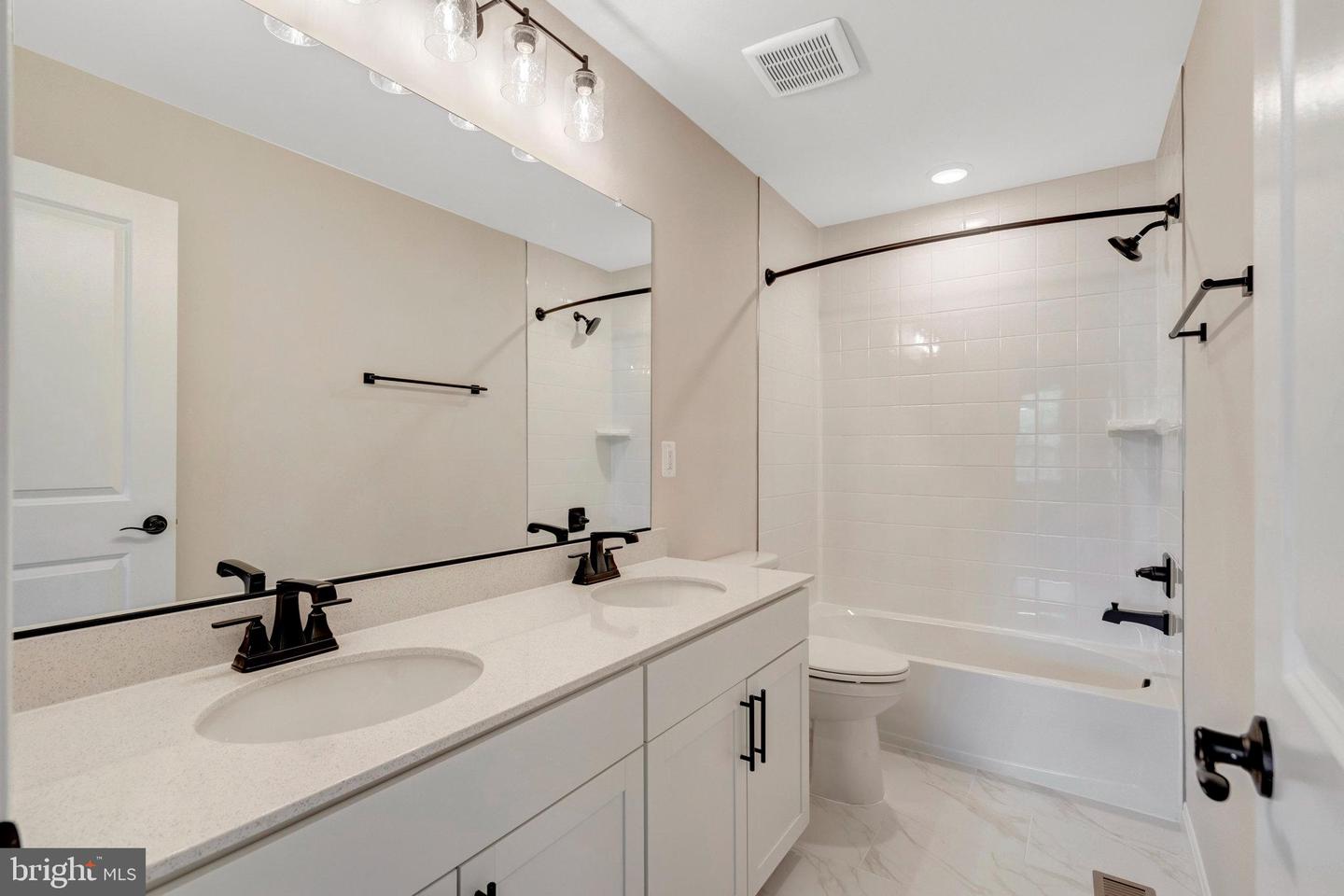 35670 ASPEN WAY, LOCUST GROVE, Virginia 22508, 5 Bedrooms Bedrooms, ,3 BathroomsBathrooms,Residential,For sale,35670 ASPEN WAY,VAOR2008670 MLS # VAOR2008670 35670 ASPEN WAY, LOCUST GROVE, Virginia 22508, 5 Bedrooms Bedrooms, ,3 BathroomsBathrooms,Residential,For sale,35670 ASPEN WAY,VAOR2008670 MLS # VAOR2008670