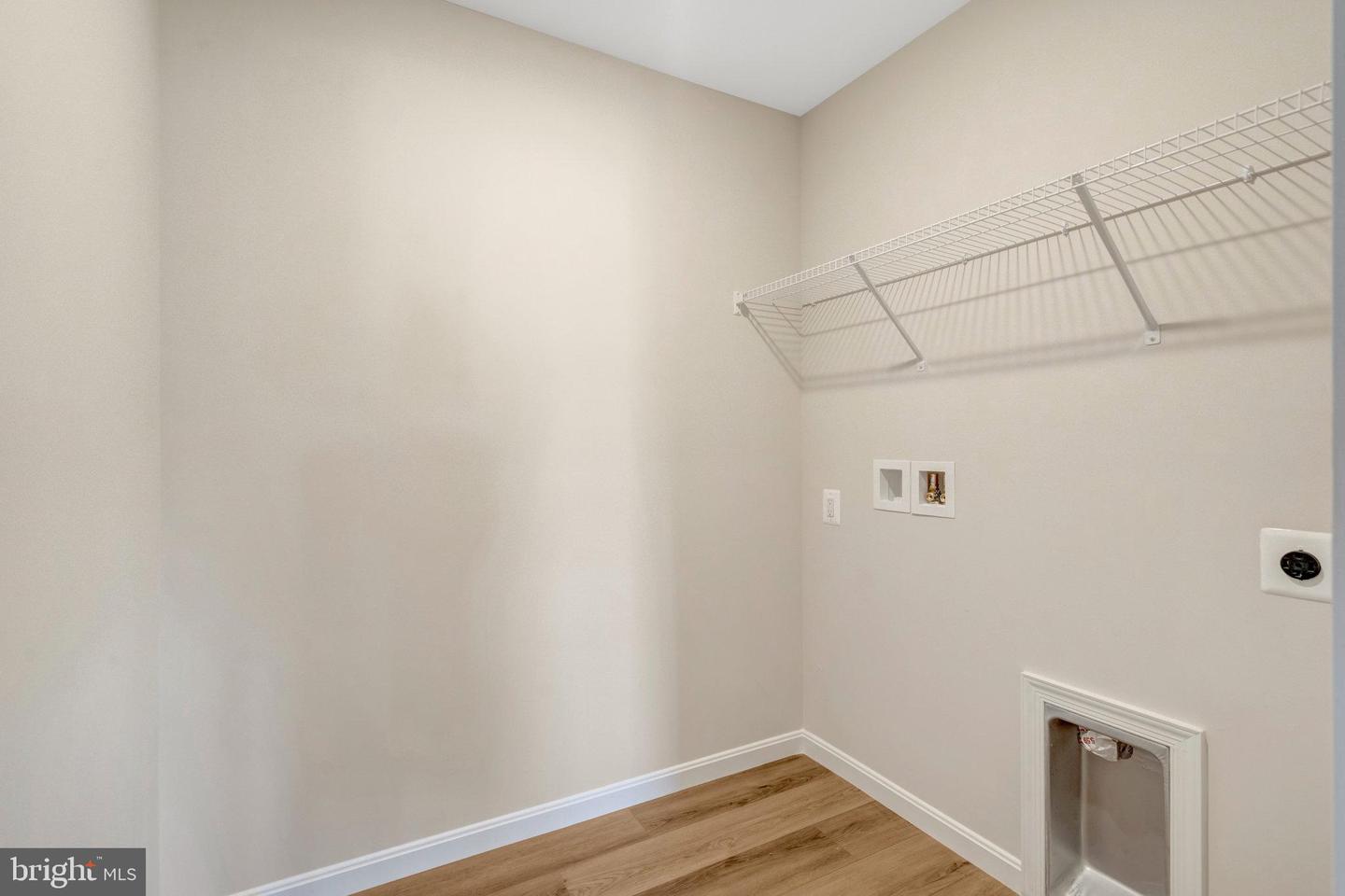 35670 ASPEN WAY, LOCUST GROVE, Virginia 22508, 5 Bedrooms Bedrooms, ,3 BathroomsBathrooms,Residential,For sale,35670 ASPEN WAY,VAOR2008670 MLS # VAOR2008670 35670 ASPEN WAY, LOCUST GROVE, Virginia 22508, 5 Bedrooms Bedrooms, ,3 BathroomsBathrooms,Residential,For sale,35670 ASPEN WAY,VAOR2008670 MLS # VAOR2008670