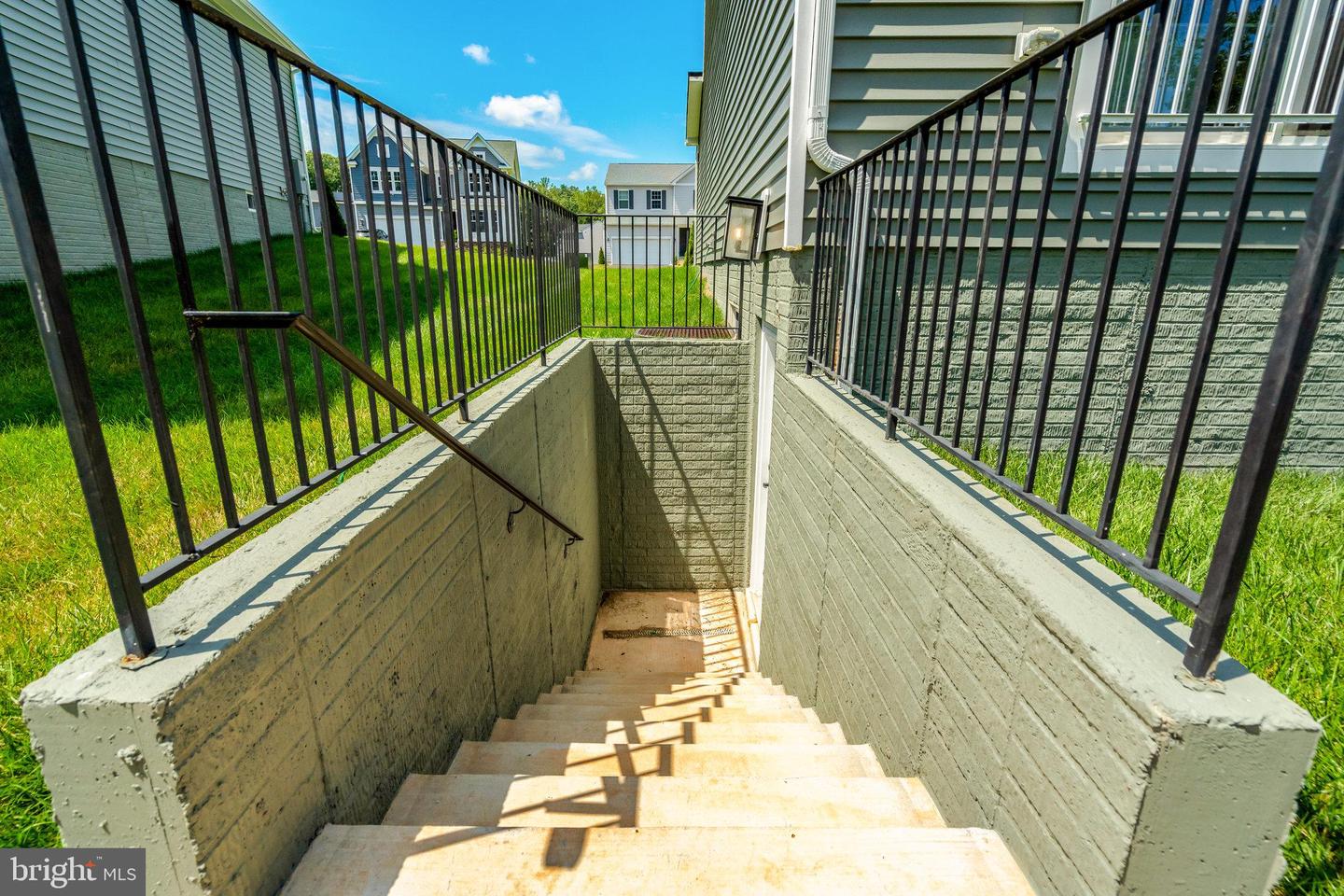 35670 ASPEN WAY, LOCUST GROVE, Virginia 22508, 5 Bedrooms Bedrooms, ,3 BathroomsBathrooms,Residential,For sale,35670 ASPEN WAY,VAOR2008670 MLS # VAOR2008670 35670 ASPEN WAY, LOCUST GROVE, Virginia 22508, 5 Bedrooms Bedrooms, ,3 BathroomsBathrooms,Residential,For sale,35670 ASPEN WAY,VAOR2008670 MLS # VAOR2008670