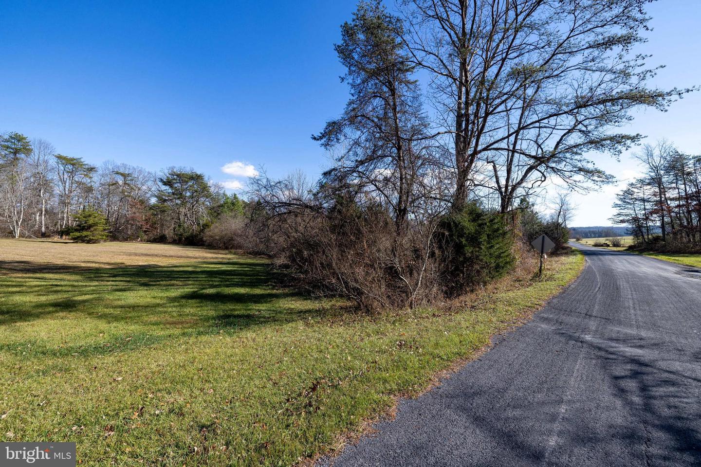DELLINGER GAP RD, EDINBURG, Virginia 22824, ,Land,For sale,DELLINGER GAP RD,VASH2013052 MLS # VASH2013052