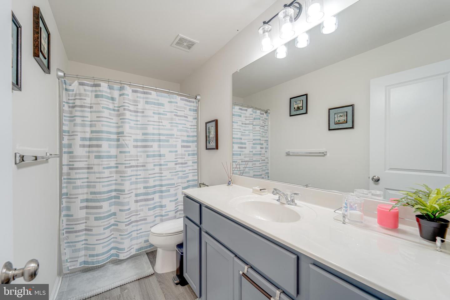 990 FORSYTHIA LN, STAFFORD, Virginia 22554, 4 Bedrooms Bedrooms, ,3 BathroomsBathrooms,Residential,For sale,990 FORSYTHIA LN,VAST2040832 MLS # VAST2040832