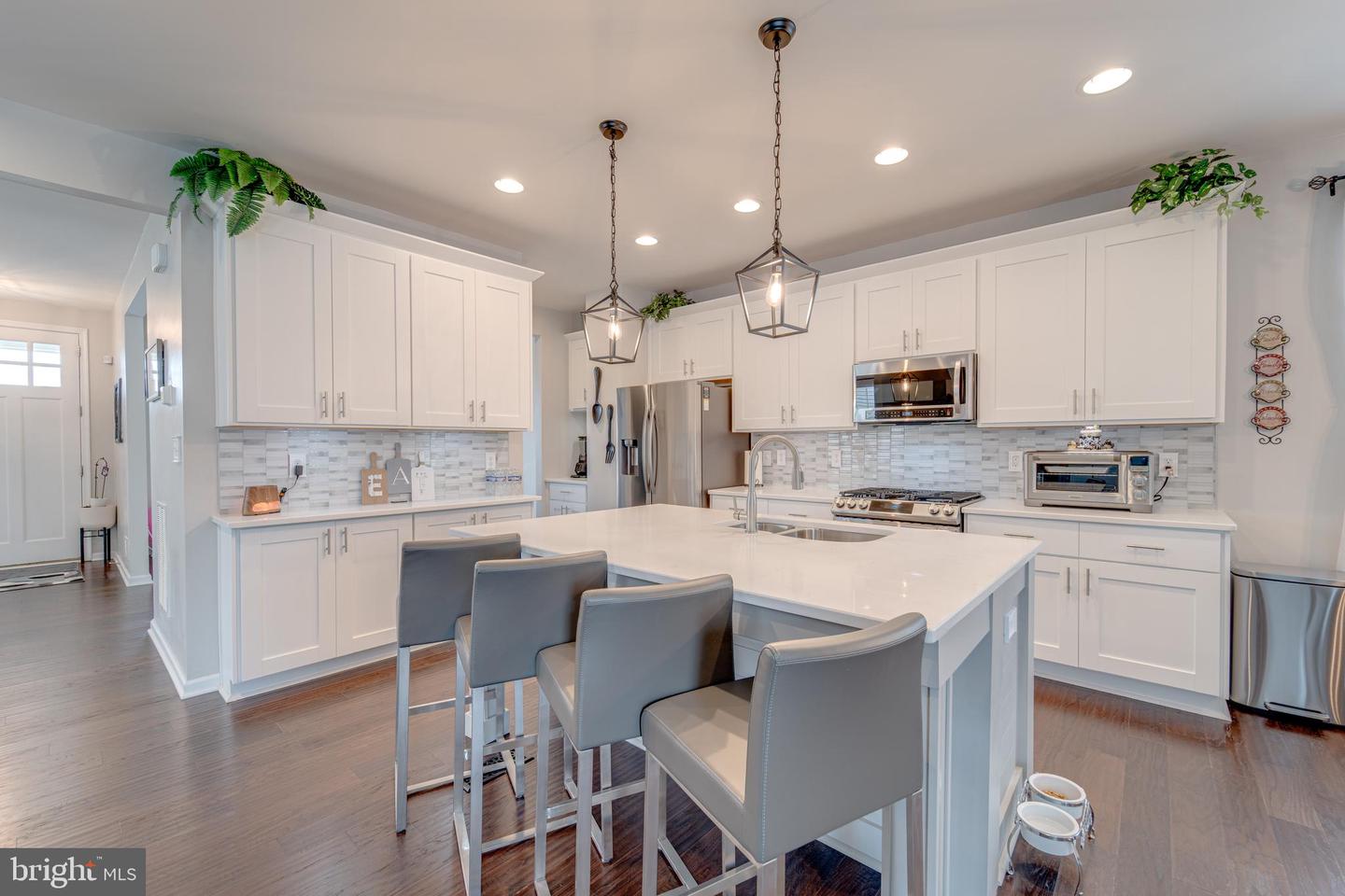 990 FORSYTHIA LN, STAFFORD, Virginia 22554, 4 Bedrooms Bedrooms, ,3 BathroomsBathrooms,Residential,For sale,990 FORSYTHIA LN,VAST2040832 MLS # VAST2040832